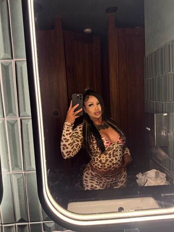 Full leaked Finechink private onlyfans photo