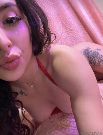 Full leaked Aaaaliyahhh private onlyfans photo