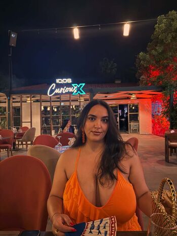Full leaked Abir arous private onlyfans photo