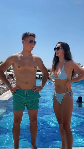 Full leaked Adrianna krysian private onlyfans photo