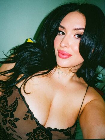Full leaked Adriannaledesma private onlyfans photo