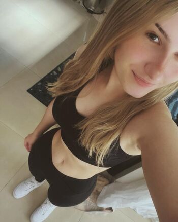 Full leaked Adriele buchner private onlyfans photo