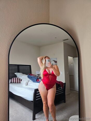 Full leaked Adventureswithlinz private onlyfans photo