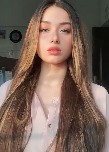 Aena Khan