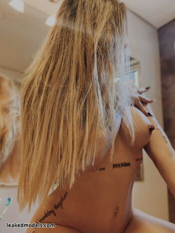 Full leaked Agathacrr private onlyfans photo