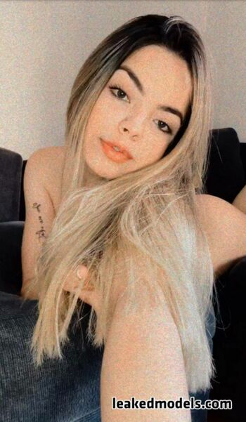 Full leaked Agathacrr private onlyfans photo