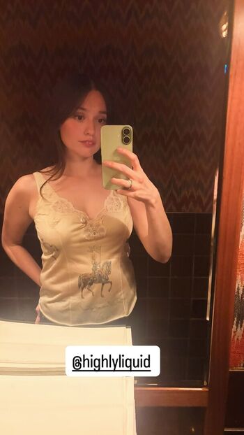 Full leaked Aimee lou wood private onlyfans photo