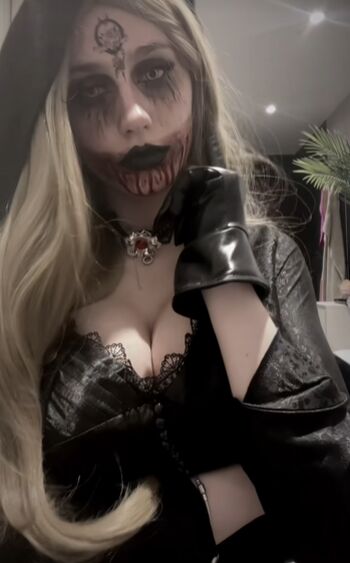 Full leaked Akicos private onlyfans photo