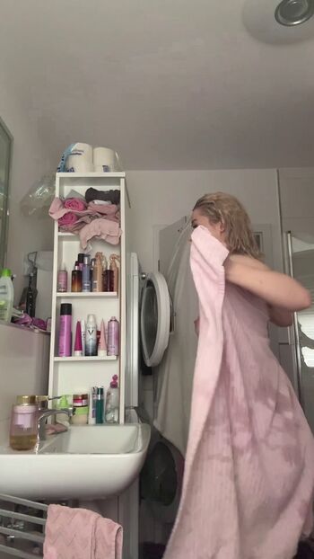 Full leaked Akkcess  page private onlyfans photo
