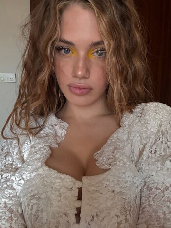 Full leaked Akyuliych private onlyfans photo