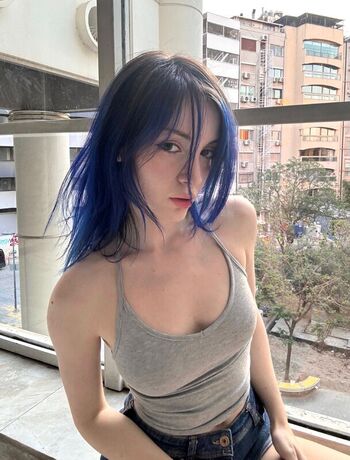 Full leaked Aldreann private onlyfans photo