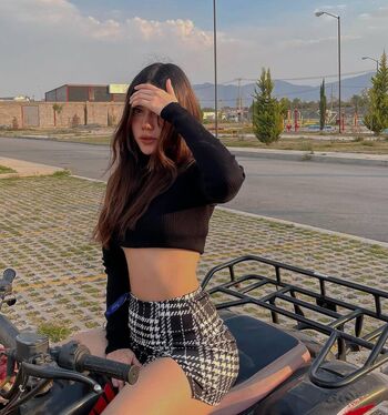 Full leaked Alee ja private onlyfans photo
