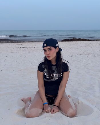 Full leaked Alee ja private onlyfans photo