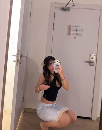 Full leaked Alee ja private onlyfans photo
