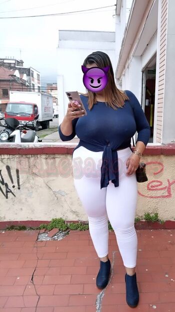 Full leaked Alejaboobs private onlyfans photo