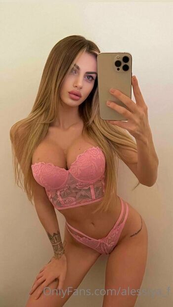 Full leaked Alessia frezza private onlyfans photo