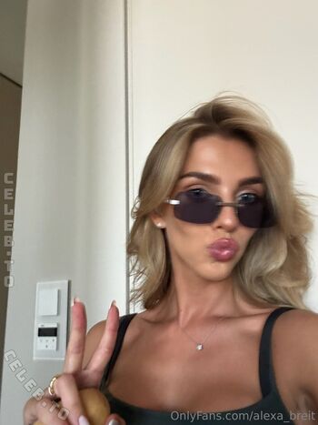 Full leaked Alexa breit private onlyfans photo
