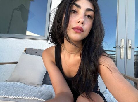 Full leaked Alexa mansour private onlyfans photo