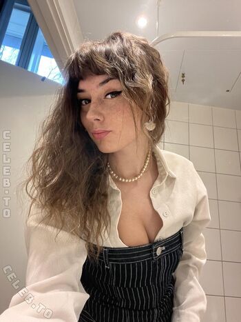 Full leaked Alexia burns private onlyfans photo