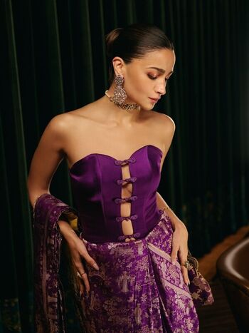 Full leaked Alia bhatt private onlyfans photo