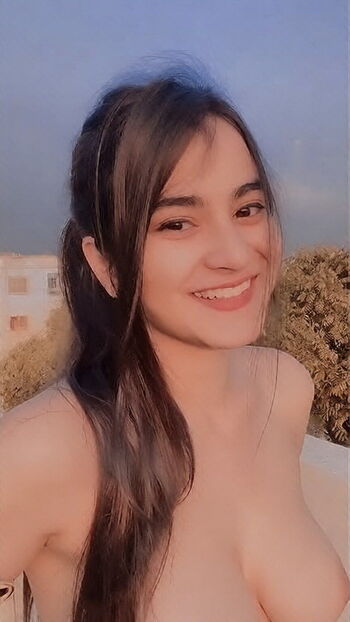 Full leaked Alia bhatt private onlyfans photo