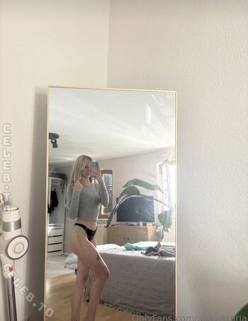 Full leaked Aliabaddie page private onlyfans photo