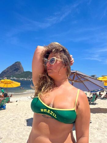 Full leaked Alice caymmi private onlyfans photo
