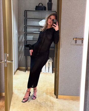 Full leaked Alice clement private onlyfans photo