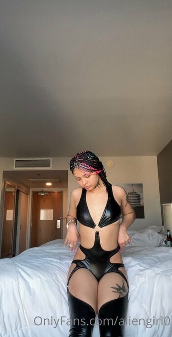 Full leaked Aliengirl page private onlyfans photo
