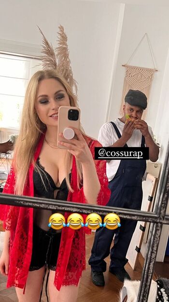 Full leaked Alina khani private onlyfans photo