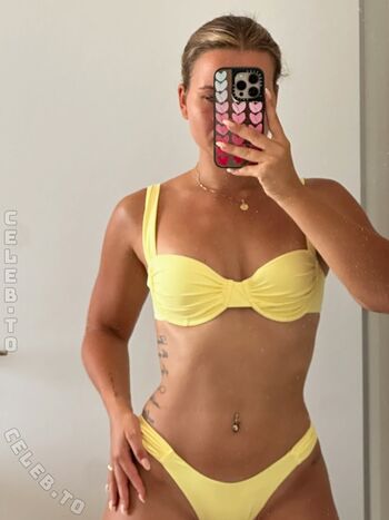 Full leaked Alinaxloves private onlyfans photo