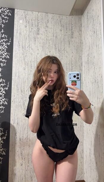 Full leaked Alskohope private onlyfans photo