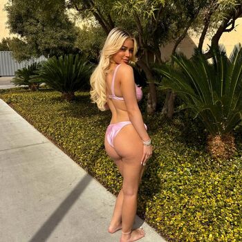 Alyssa Bronzan