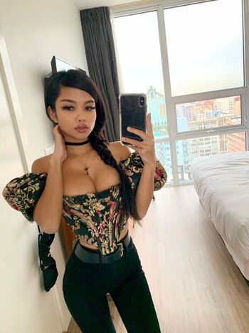Full leaked Alyssa silos private onlyfans photo