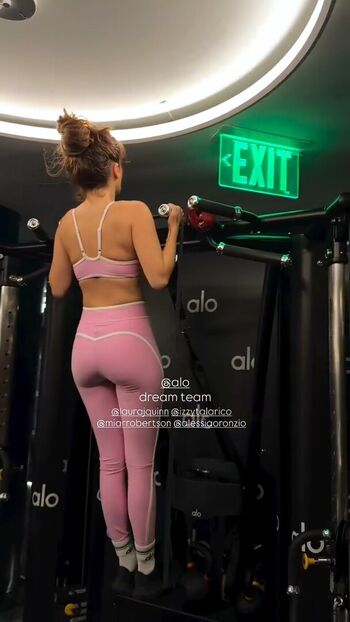 Amanda De Godoi