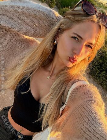 Full leaked Ammi eick private onlyfans photo