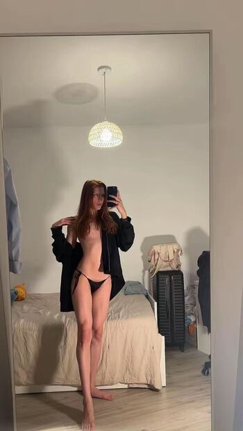 Full leaked Androgynoux boy private onlyfans photo