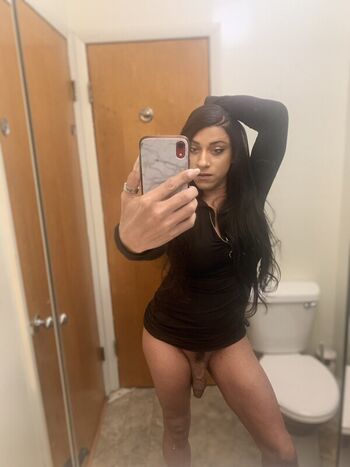 Full leaked Angela longcock private onlyfans photo