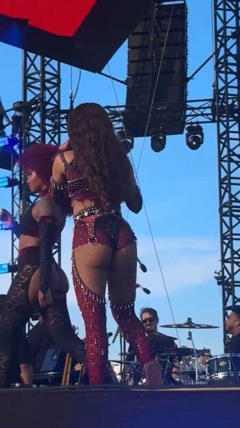 Full leaked Anitta private onlyfans photo