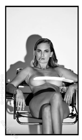 Full leaked Ann cornel private onlyfans photo