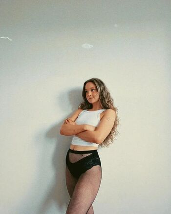 Anna Shields