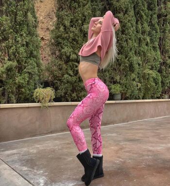 Full leaked Annikaay private onlyfans photo