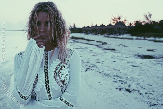 Full leaked Ashley benson private onlyfans photo