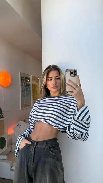 Full leaked Astabush private onlyfans photo
