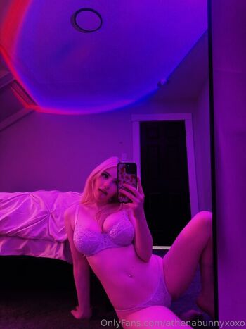 Full leaked Athnalyn private onlyfans photo