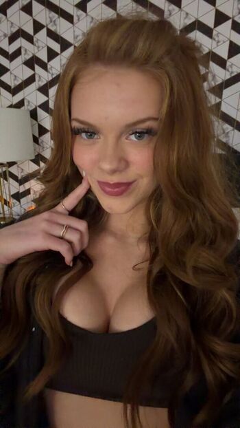 Full leaked Aurorafoxxxx private onlyfans photo