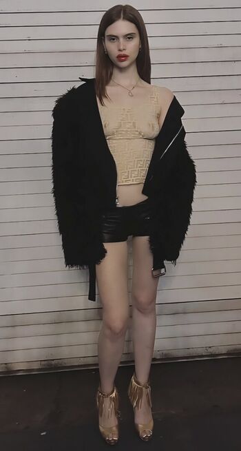 Full leaked Ava lions private onlyfans photo