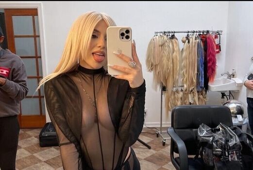 Ava Max