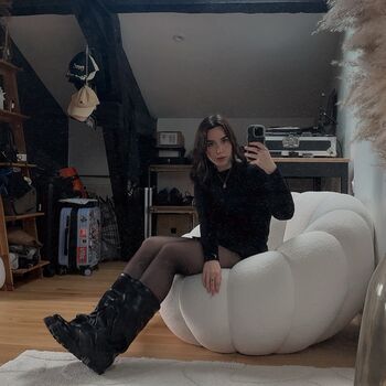 Full leaked Avamind private onlyfans photo