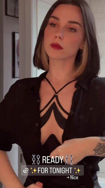 Full leaked Avamind private onlyfans photo